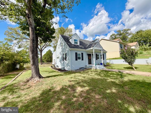 5 GRAHAM ST, Fredericksburg, VA 22405