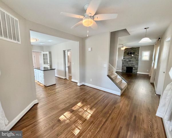 5 GRAHAM ST, Fredericksburg, VA 22405