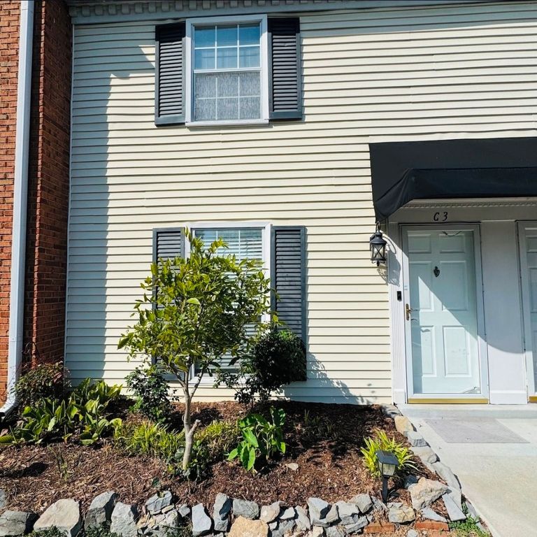 200 N Royal Oaks Blvd Apt C3, Franklin, TN 37067