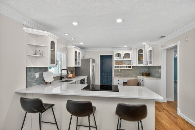 226 Idle Hour Drive, Lexington, KY 40502