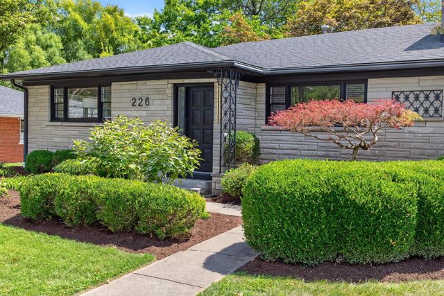 226 Idle Hour Drive, Lexington, KY 40502