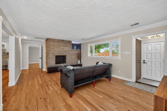 226 Idle Hour Drive, Lexington, KY 40502