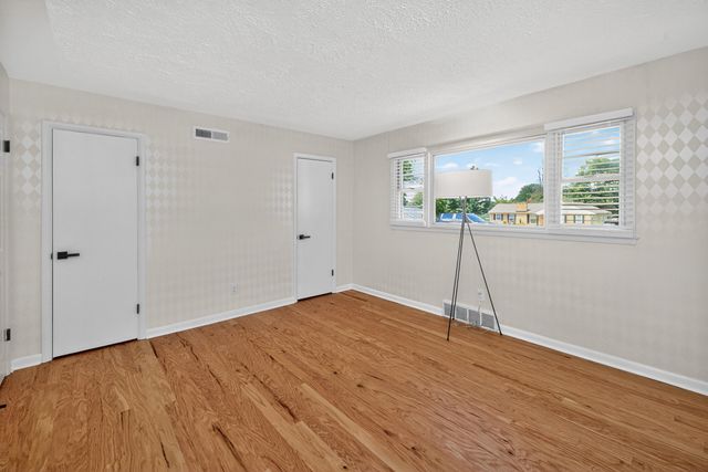 226 Idle Hour Drive, Lexington, KY 40502