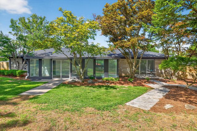 226 Idle Hour Drive, Lexington, KY 40502