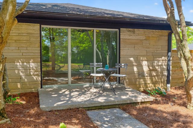 226 Idle Hour Drive, Lexington, KY 40502