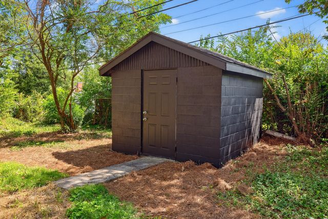 226 Idle Hour Drive, Lexington, KY 40502