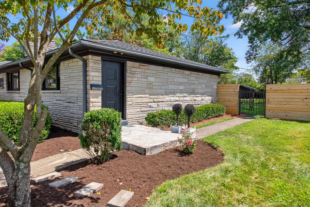 226 Idle Hour Drive, Lexington, KY 40502