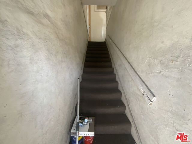 3770 Maple Avenue, Los Angeles, CA 90011