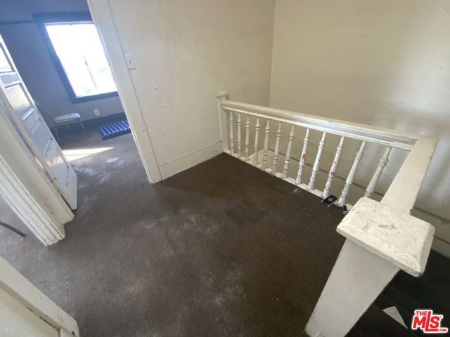 3770 Maple Avenue, Los Angeles, CA 90011