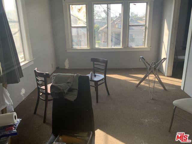 3770 Maple Avenue, Los Angeles, CA 90011