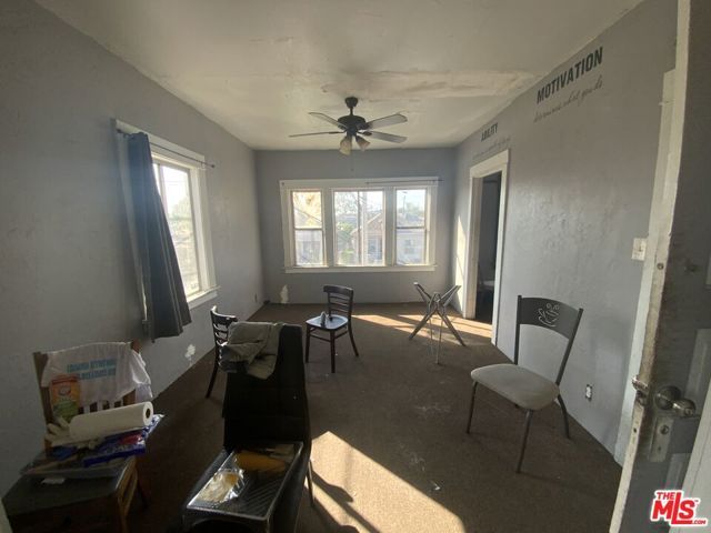 3770 Maple Avenue, Los Angeles, CA 90011