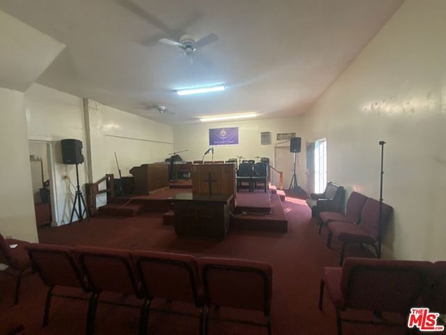 3770 Maple Avenue, Los Angeles, CA 90011