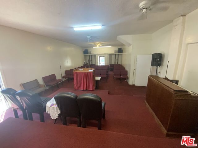 3770 Maple Avenue, Los Angeles, CA 90011