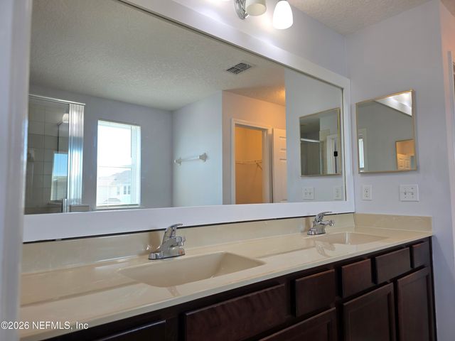 157 HERON LANDING Road, St. Johns, FL 32259