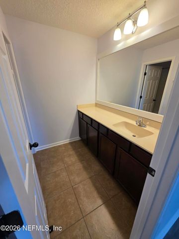 157 HERON LANDING Road, St. Johns, FL 32259