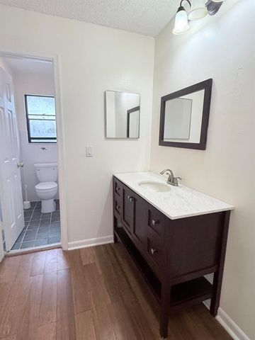 1635 Woodbridge Lakes Circle, West Palm Beach, FL 33406