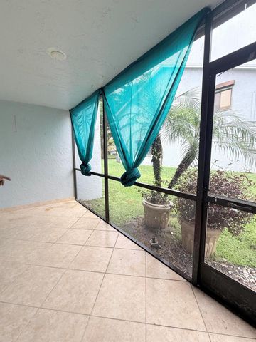 1635 Woodbridge Lakes Circle, West Palm Beach, FL 33406