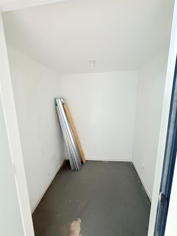 1635 Woodbridge Lakes Circle, West Palm Beach, FL 33406