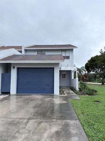 1635 Woodbridge Lakes Circle, West Palm Beach, FL 33406