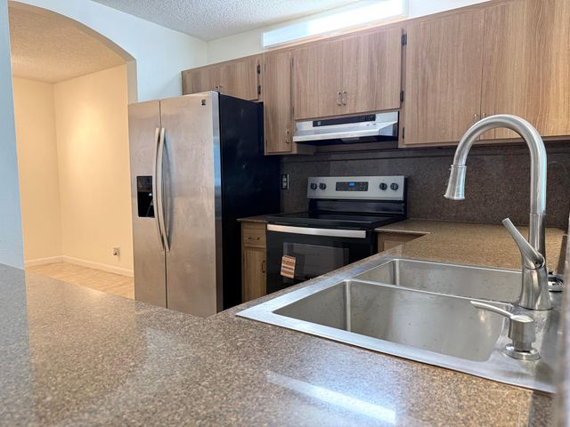 1635 Woodbridge Lakes Circle, West Palm Beach, FL 33406