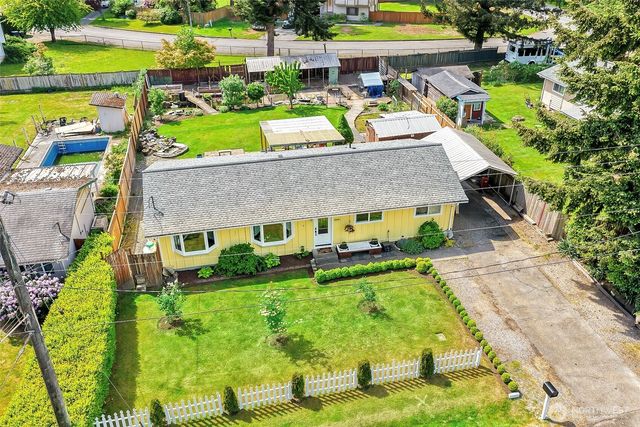 13518 47th Drive NE, Marysville, WA 98271