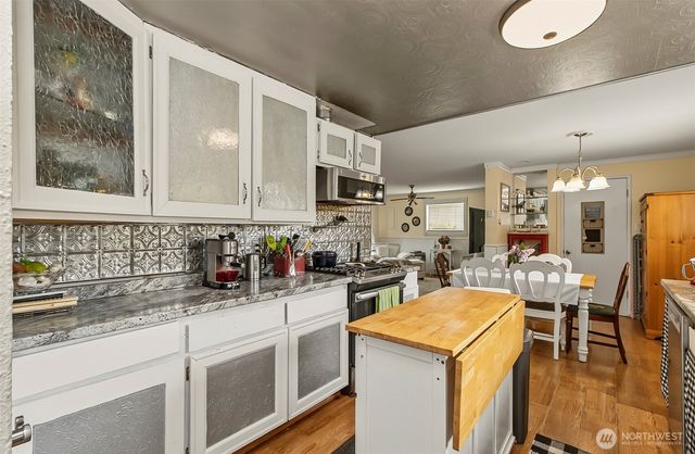 13518 47th Drive NE, Marysville, WA 98271
