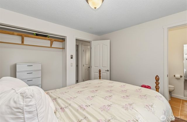 13518 47th Drive NE, Marysville, WA 98271