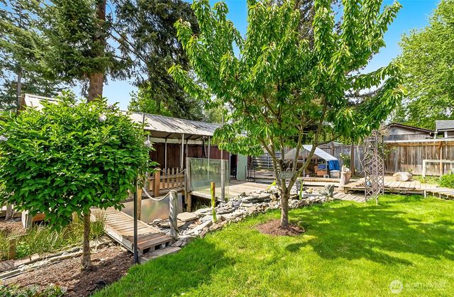 13518 47th Drive NE, Marysville, WA 98271
