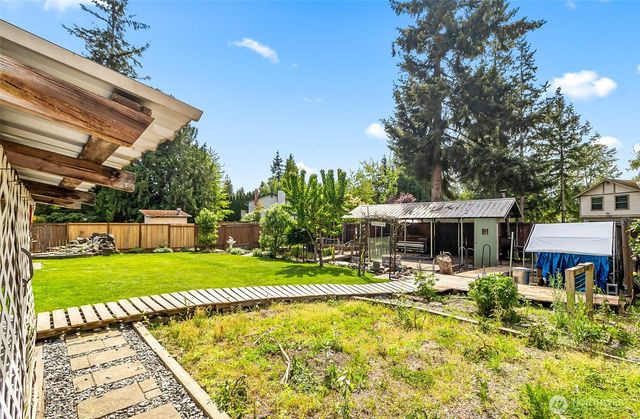 13518 47th Drive NE, Marysville, WA 98271