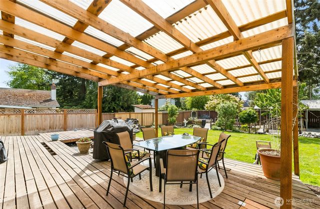 13518 47th Drive NE, Marysville, WA 98271