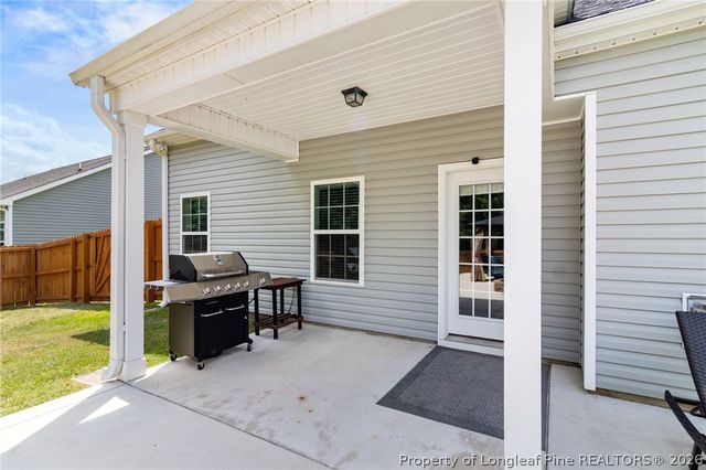 133 Bridgehaven Drive, Raeford, NC 28376