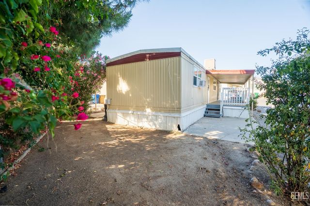 388 Petrol Road, Bakersfield, CA 93308