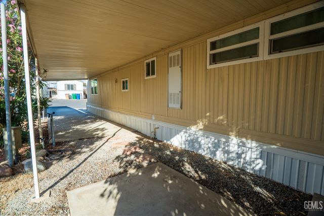 388 Petrol Road, Bakersfield, CA 93308