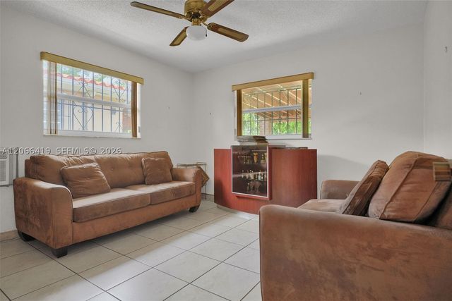 2306 SW 58th Ct, Miami, FL 33155