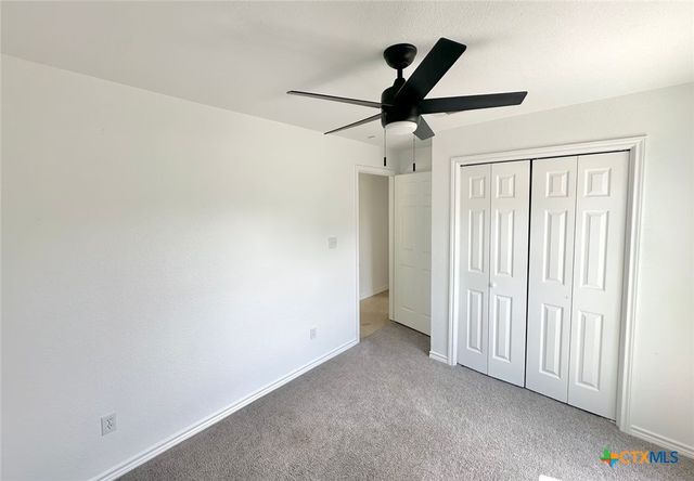 809 W Avenue D B, Belton, TX 76513