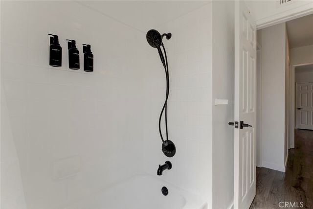 6831 Wexford Place, Tujunga, CA 91042