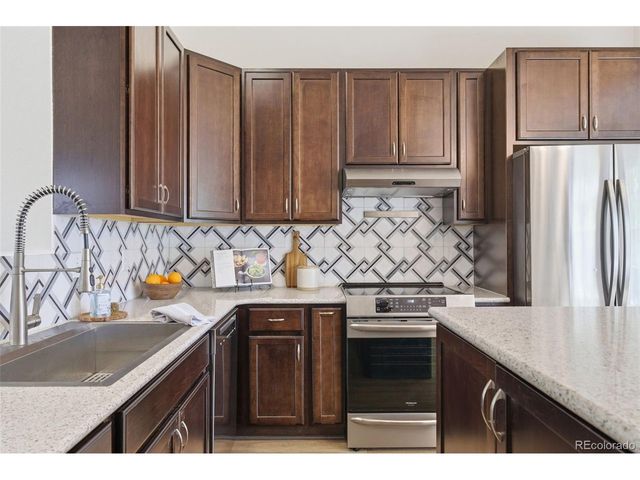 2013 Mount Sneffels St, Longmont, CO 80504