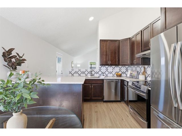 2013 Mount Sneffels St, Longmont, CO 80504