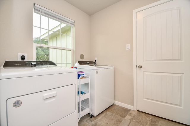 1924 Spruce Street, Bay City, TX 77414