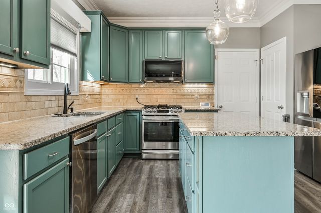 1213 Somerville Drive, Westfield, IN 46074