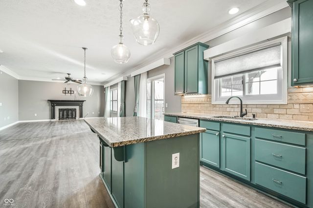 1213 Somerville Drive, Westfield, IN 46074