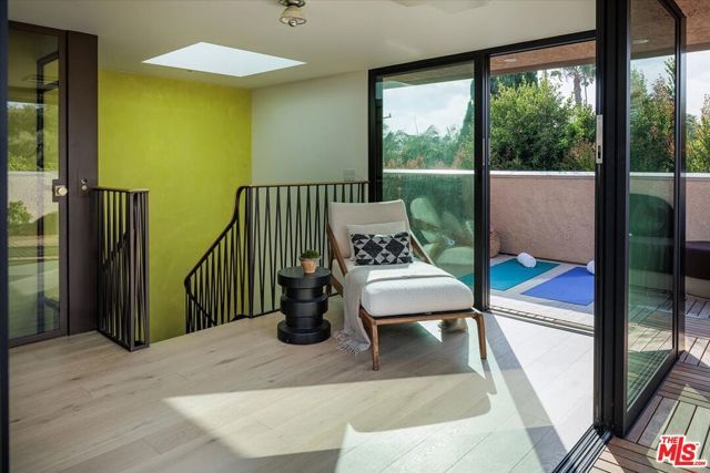 1140 Chelsea Avenue A, Santa Monica, CA 90403