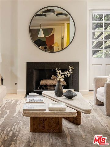 1140 Chelsea Avenue A, Santa Monica, CA 90403
