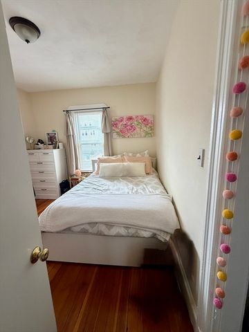 452-454 Broadway, Somerville, MA 02145