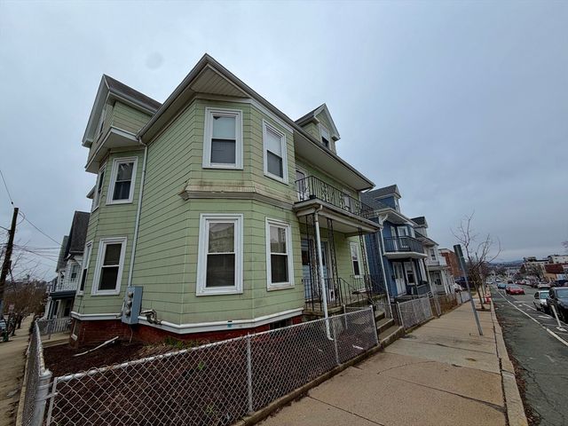 452-454 Broadway, Somerville, MA 02145