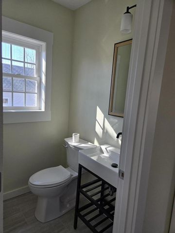 252 E Washington STREET, Jefferson, WI 53549