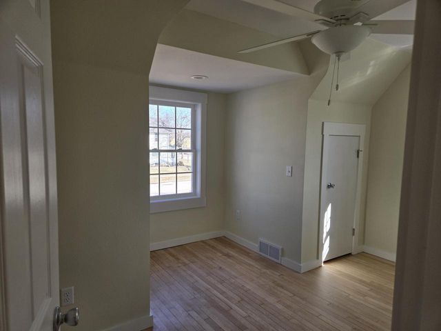 252 E Washington STREET, Jefferson, WI 53549