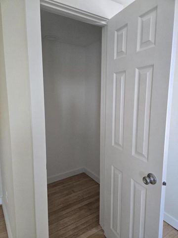 252 E Washington STREET, Jefferson, WI 53549