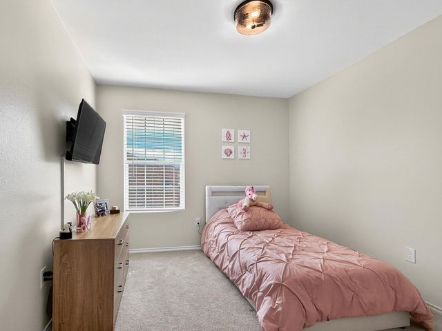 412 Glenwick Lane, Van Alstyne, TX 75495