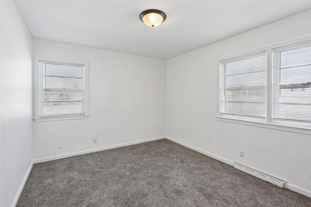 2904 62nd Street, Des Moines, IA 50322